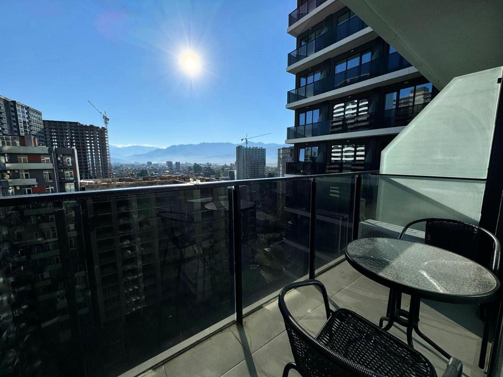 Nova Concierge Aparthotel Batumi Exterior photo